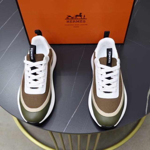 Herstellerpreis Pro St Ck: Herm S H-Haus 25Ss Wei E Schuhe! Mit Leisten Geformte