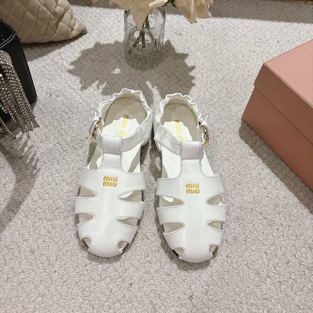 M Sandalen Miu Miu 2025 Fr Hjahr/Sommer-Sandalen Mit Geschlossener Spitze Offizi