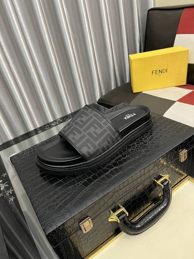 Fabrikpreis Pp: Fendi Fendi Flip-Flops Sandalen Versand Wie K Nnte Man Diesen So