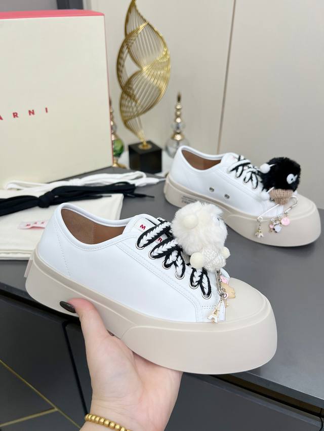 Kein Preisnachlass! Marni Marni Schuhe Mit Gro Em B Renkopf, Das Gleiche Modell
