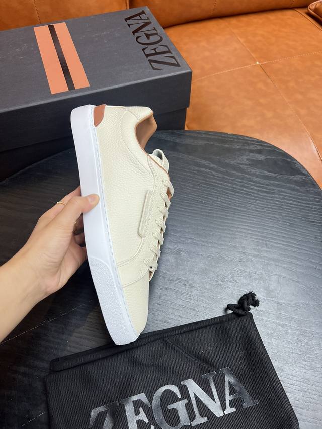 Ermenegildo Zegna Ermenegildo Zegna Herren-Sneaker Mit Schn Rung Diese Triple St