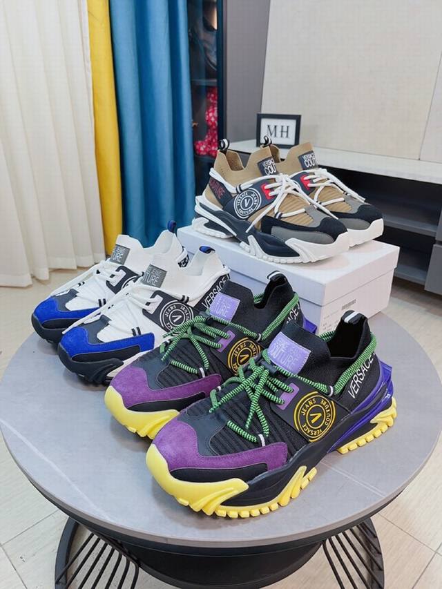 Fabrikpreis P Innenverpackung Versace Sportschuhe F R Herren Neueste Modelle, So