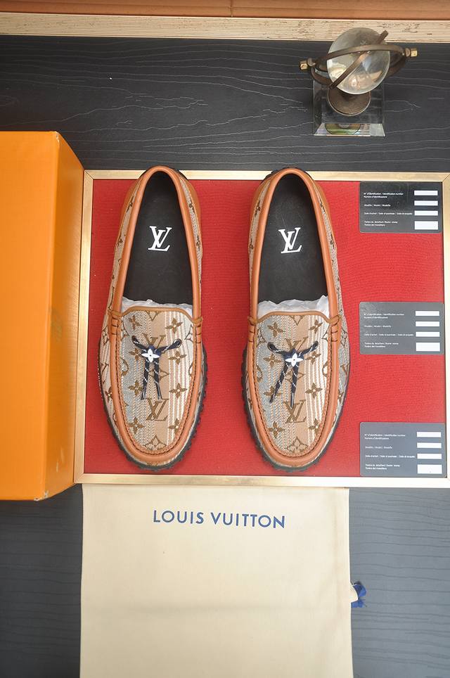 Fabrikpreis Herrenschuhe Sportschuhe Original Louis Vuitton Original Neu Lv Loui