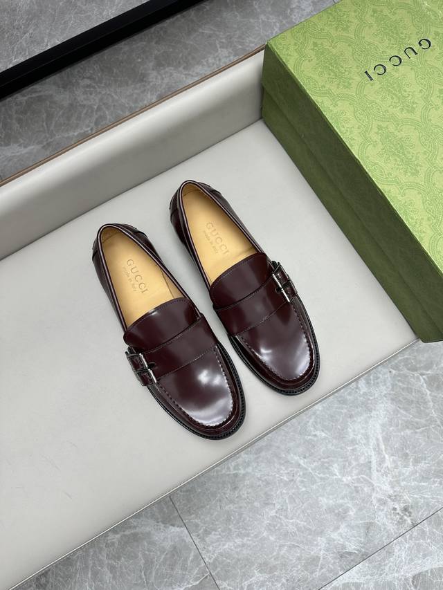 Gucci Gucci Neue Lederschuhe, Dieses Modell Hat Ein In Den Letzten Jahren Sehr B