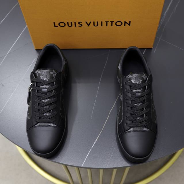 Herstellerpreis Pp: Top-Originalware Marke: Louis Vuitton Lv. Louis Vuitton Mate