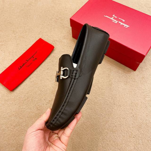 Tats Chlicher Preis, Marke Ferragamo, Offizielle Originalversion Der Hochwertige
