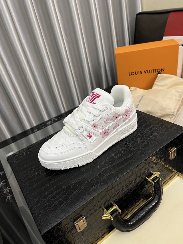 Fabrikpreis Pp: Lv Top-Version Neues Modell Qualit T Lv~Louis Vuitton Lv Trainer