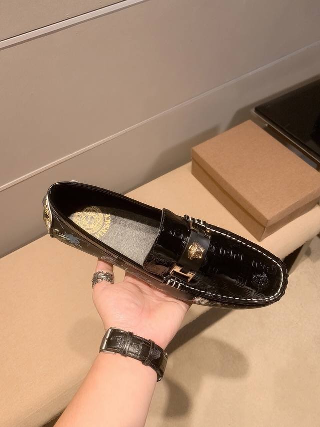 Sh , Versace Offizieller Flagship-Store Hochwertige Vier-Jahreszeiten-Bohnen-Sch