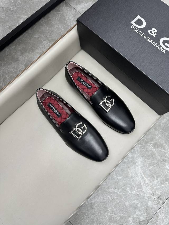 Dolce & Gabbana Dolce & Gabbana Business-Halbschuhe, Importiertes Kalbsleder, Wa