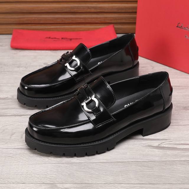 Fabrikpreis Ferragamo Ferragamo Business-Lederschuhe Normale Gr En: 38-44 45.46