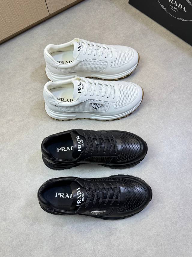 Prada Prada Hochwertige Original-Freizeitsneaker Obermaterial: Nappa-Kalbsleder,