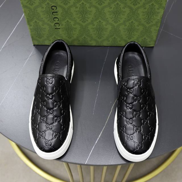 Marke: Gucci Standardgr E: 38-44 45 Sonderanfertigung Qualit T:Original -Materia
