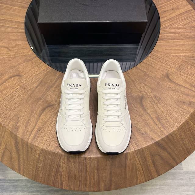 Prad*Prada Fr Hjahr/Sommer-Neuheit: Hochwertige Sportschuhe F R Herren. Diese Sp
