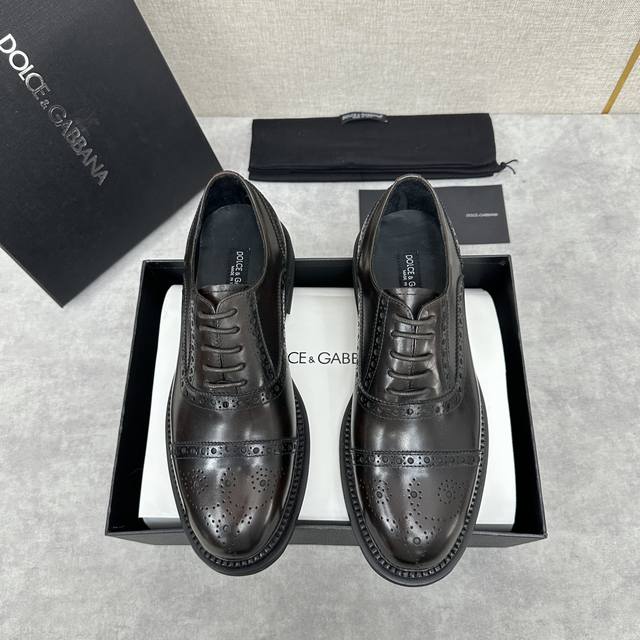 Dg Neuware Brandneue Herren-Halbschuhe Im Englischen Block-Stil Mit Drei Schn Rs