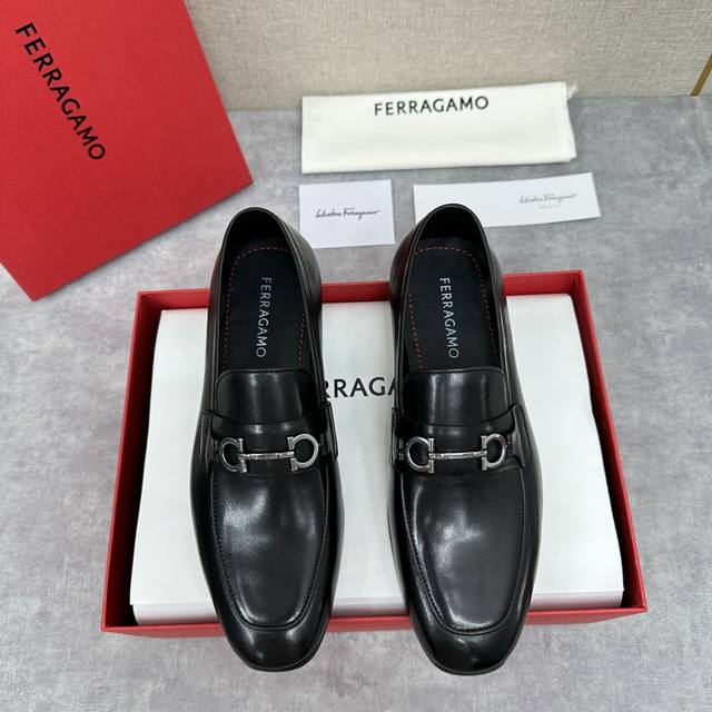 Sf ~Ferragam* Neue Loafer-Lederschuhe Mokassins Offizieller Verkaufspreis Rmb,60
