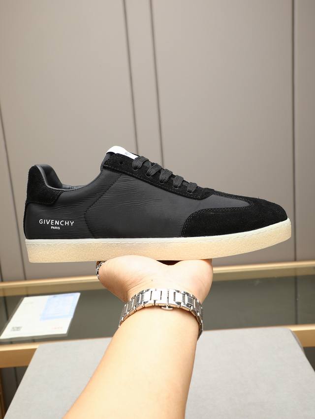 Givenchy Givenchy Low-Top Standardgr En: 38-44; 45 Auf Bestellung Qualit T: Orig