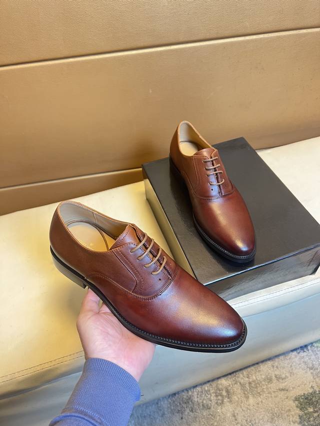 Top-Einkaufsservice Gucci Streetstyle-Herrenschuhserie Mit Erh Htem Absatz, Glei