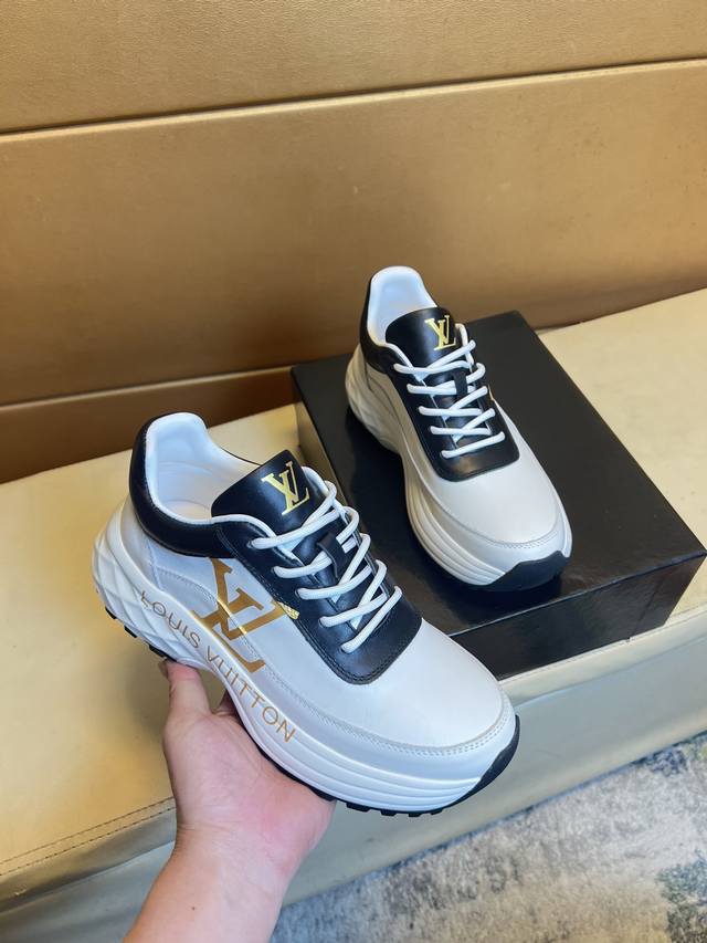 Louis Vuitton Originalqualit T. ~ Einzigartige Sportschuhe Im Modernen Stil.Ein