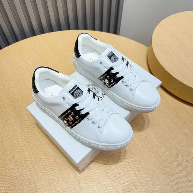 Versace Herren-Neuheit Zum Originalpreis, Originalqualit T, Gleichzeitig Auf Der