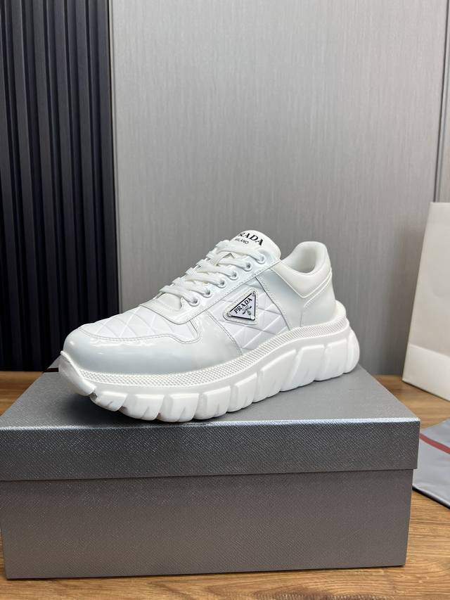 Fabrikpreis Herrenbekleidung Herrenschuhe Sport Originalware Prada Prada Herrens