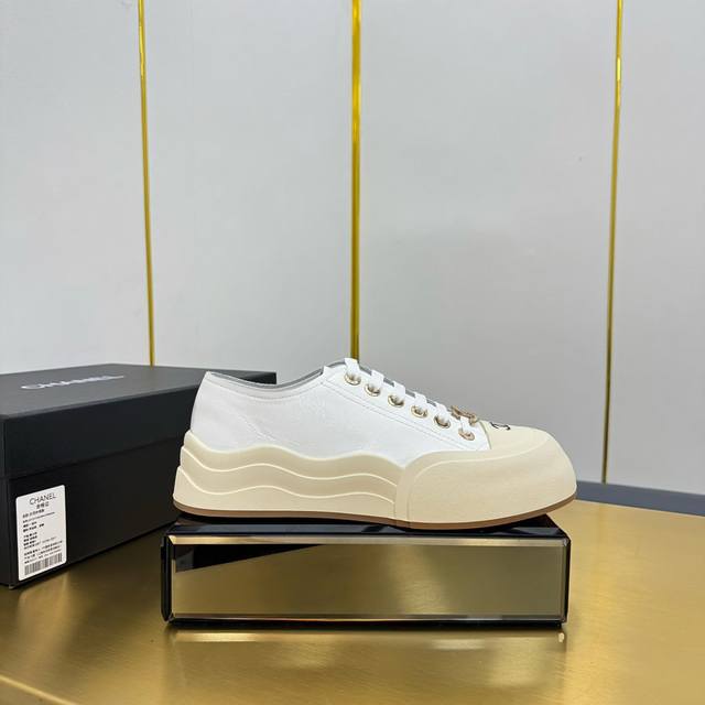 Fabrikpreis Damenschuhe Sportschuhe Originalversion In Top-Qualit T!!! Chanel 20