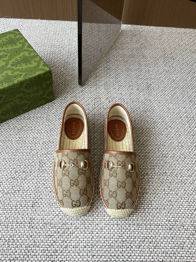 Gucci 2025Ss Neue Damen-Fischerstiefel Mit Schnallenverschluss Diese Stiefel Sin
