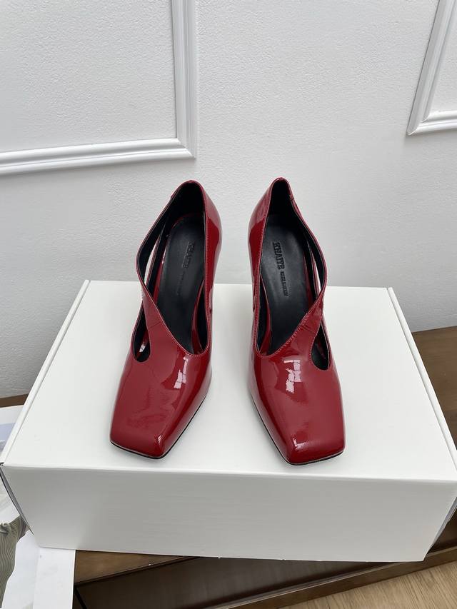Top-Version, Kauf Auf Bestellung Khaite 2025 Neue Lackleder-High-Heels Sehr Eleg