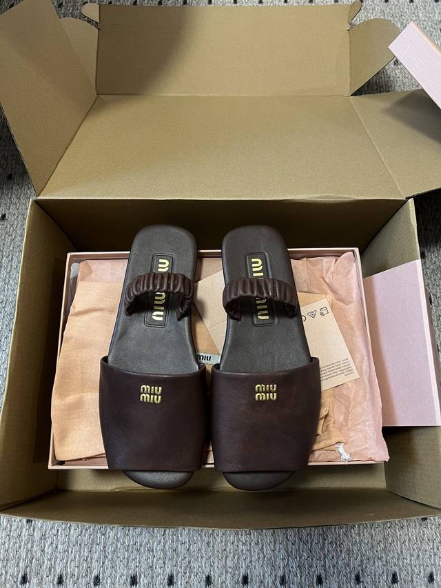 Einkaufsservice Miumiu Miu Miu Ss Fr Hlingsneuheit Slipper-Sandalen Offizielle F