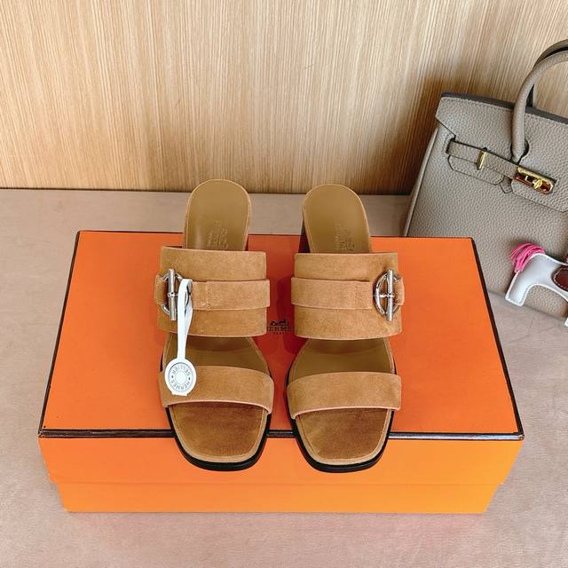Fabrikpreis P Hermes Kute 60 Sandalen-Serie Modisch Und Vielseitig Super Bequem