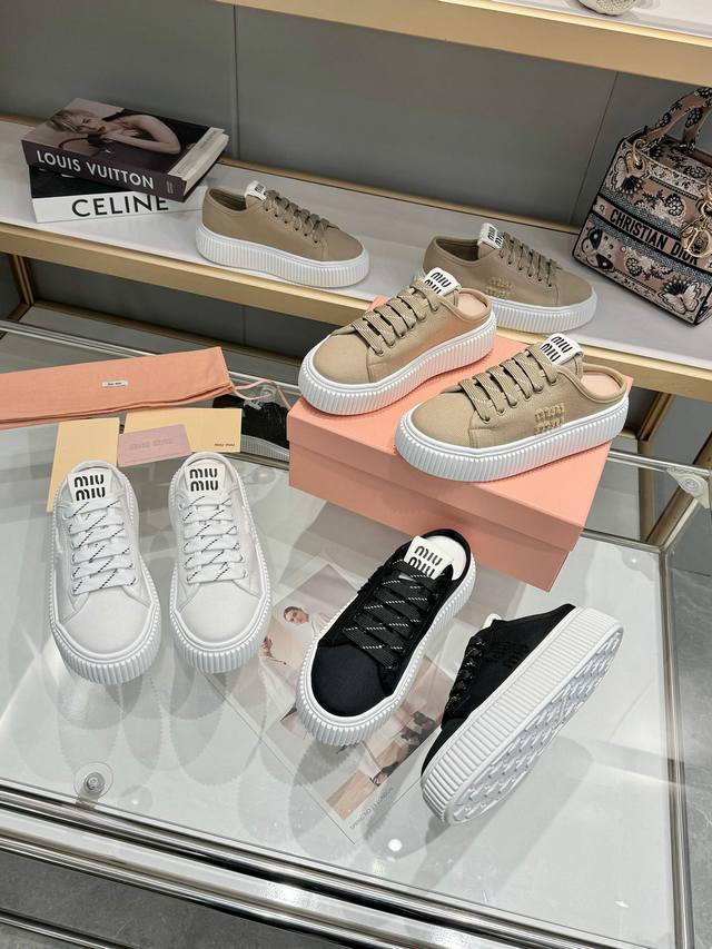 Miumiu Miu Miu Neueste Modelle Klettverschluss Canvas Dicke Sohle Cookie-Schuhe