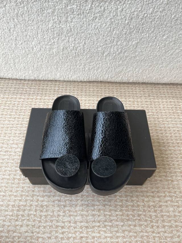 Uma Wang Klassisches Retro-Modell Lazy-Sandalen Ausverkauft, Sobald Sie Im Laden