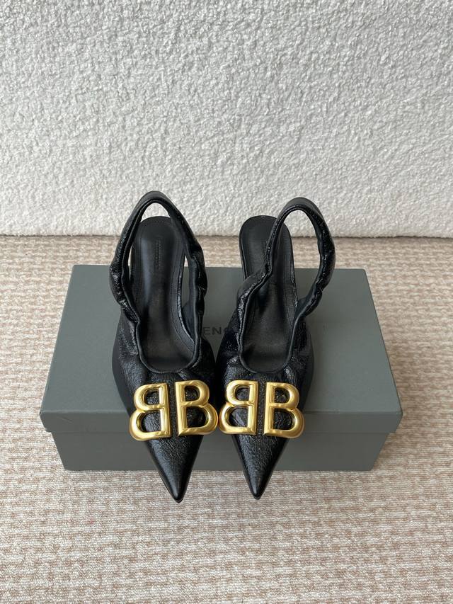 Balenciaga 25S Fr Hjahr/Sommer-Neuheit Doppel-B-Schnalle, Spitze Zehen, Sandalen