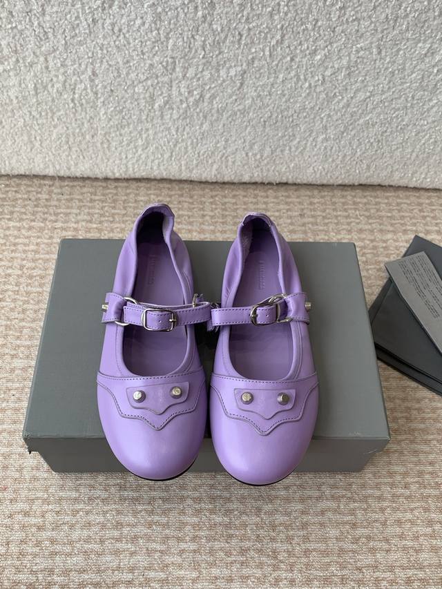 Balenciaga 25Ss Die Neuen Ballerinas F R Den Fr Hherbst Sind Typisch F R Die Ret