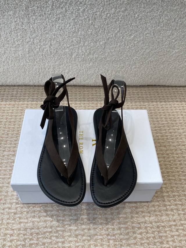 The Row 25Ss Strand-Sandalen Auf Den Ersten Blick Wirken Diese Schuhe Sehr Schli