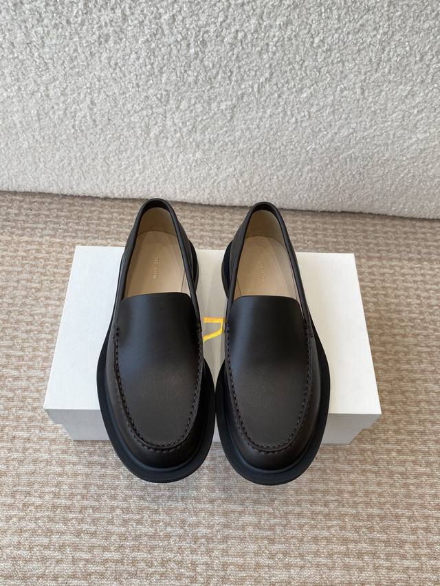 The Row 25Ss Schlichte Slipper Mit Weicher Sohle Retro-Slipper Im Minimalistisch