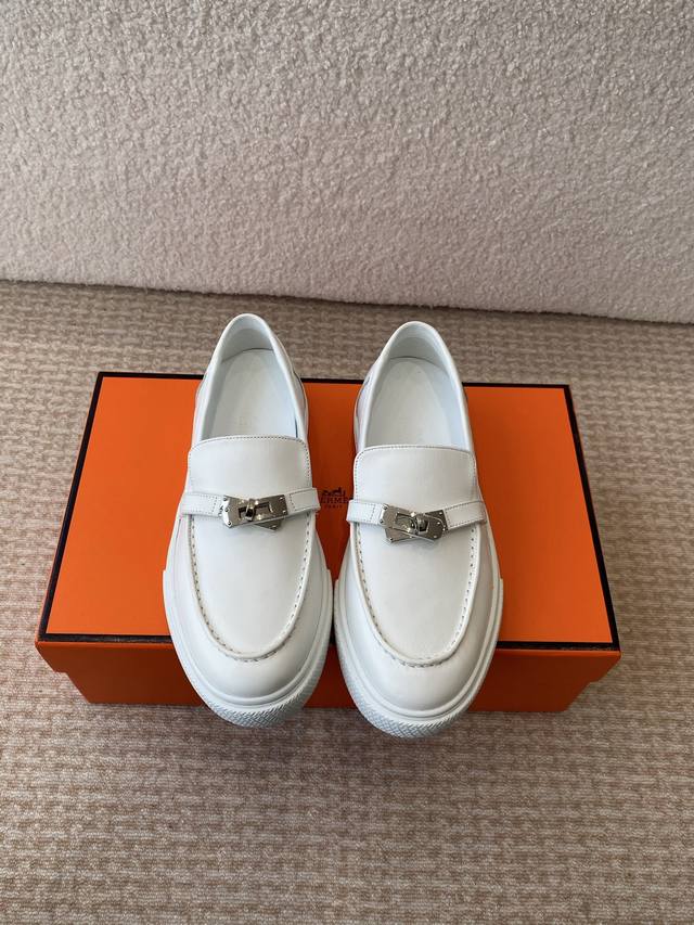 Hermes Hermes H Game Kelly Loafer Mit Dicker Sohle Loafer Aus Kalbsleder Im Stil