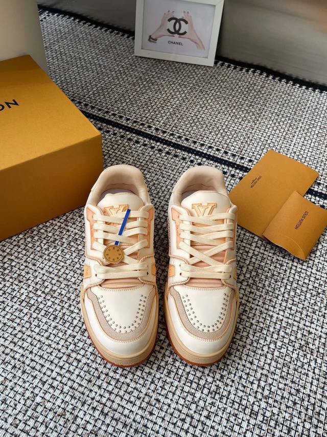 Paar 2025 Neueste Lv Trainer Serie Neueste Sportschuhe Das Gesamte Paar Wurde Vo