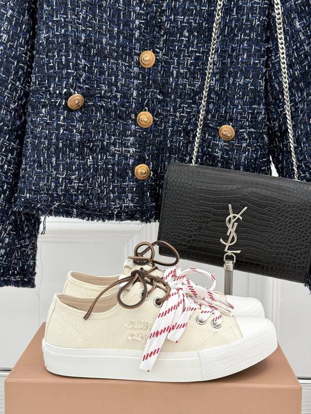 Fabrikpreis Stoffoberfl Che Lederoberfl Che Miu Miu Miu Miu 25Ss Laufsteg-Neuhei