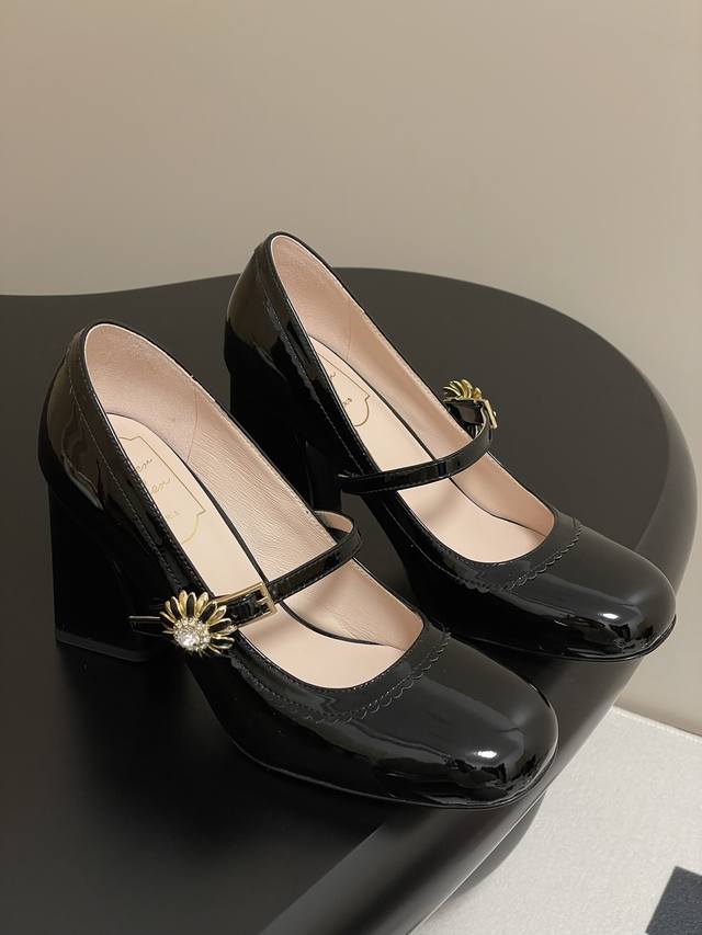 Top-Qualit T 25Ss Fr Hlingsneuheit Roger Vivier Rv Mary Jane-Pumps Mit Blumenver