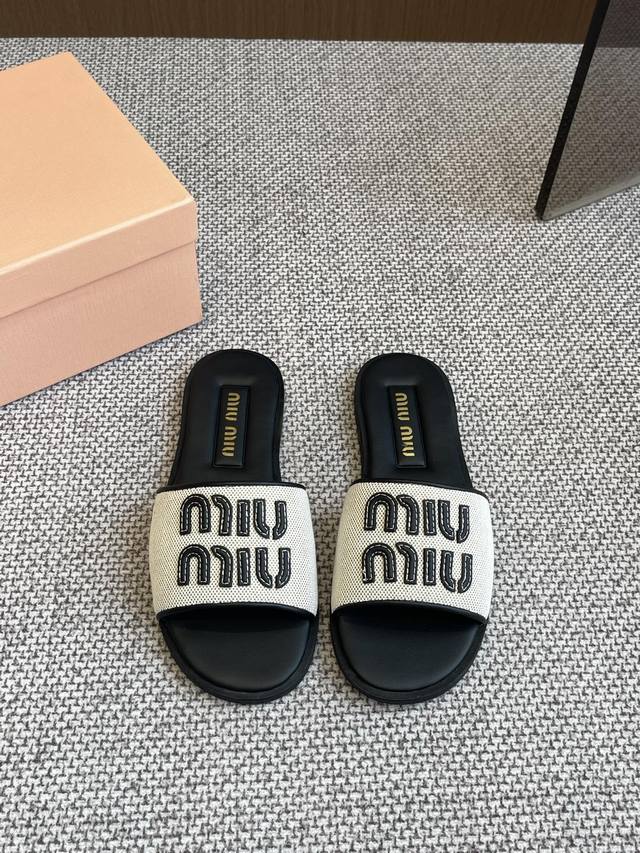 Miu Miu Miu Miu 25Ss Fr Hjahr/Sommer-Neuheit Raffia-Geflochtene Ledersandalen Mi