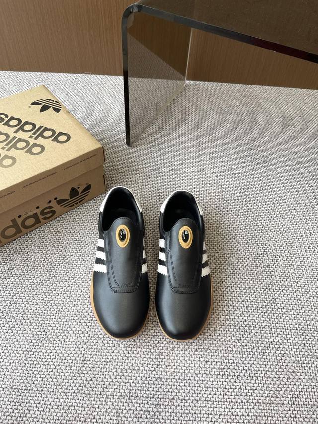 Adidas Adidas 25Ss Fr Hjahr/Sommer-Neuheit Taekwondo-Schuhe Freizeitschuhe Ein A