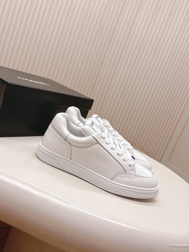 Chanel Chanel 25 Neue Fr Hjahr/Sommer-Modelle Freizeitsneaker Boardschuhe Unschl