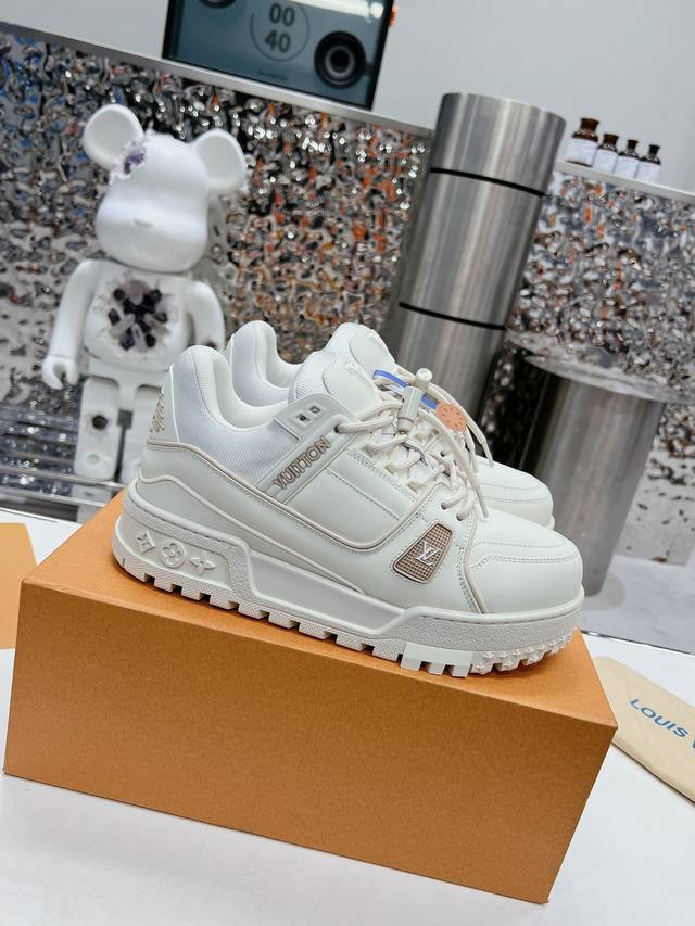 Upgrade Auf Die Top-Version! Lv Fr Hlingsmodell F R Paare, Brandneue Trainer 2-S