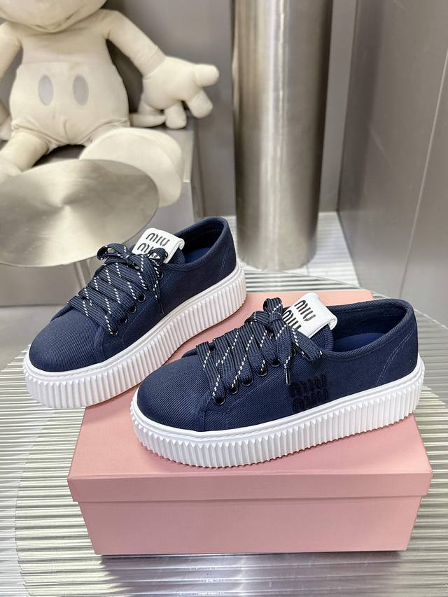 Top-Version Miu Miu Miu Miu Fr Hjahr/Sommer-Neuheit Freizeitschuhe Aus Canvas Mi