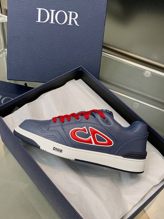 Sonderpreis:B57 Niedrige Schuhe, Flugzeugkarton Kann Hinzugef Gt Werden Dior Neu