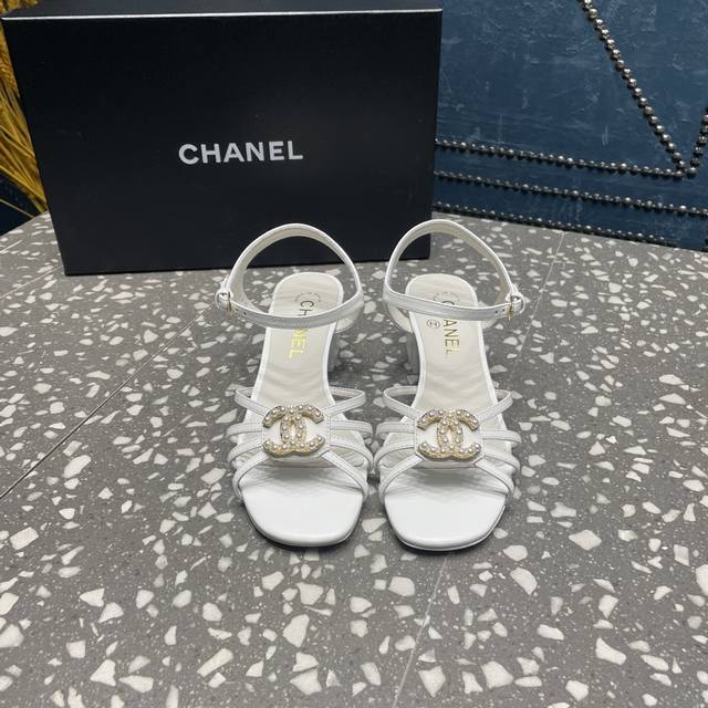 Chane*Kleine Chanel-Neuheit Rindsleder Echtleder-Sohle Gr En 35-42