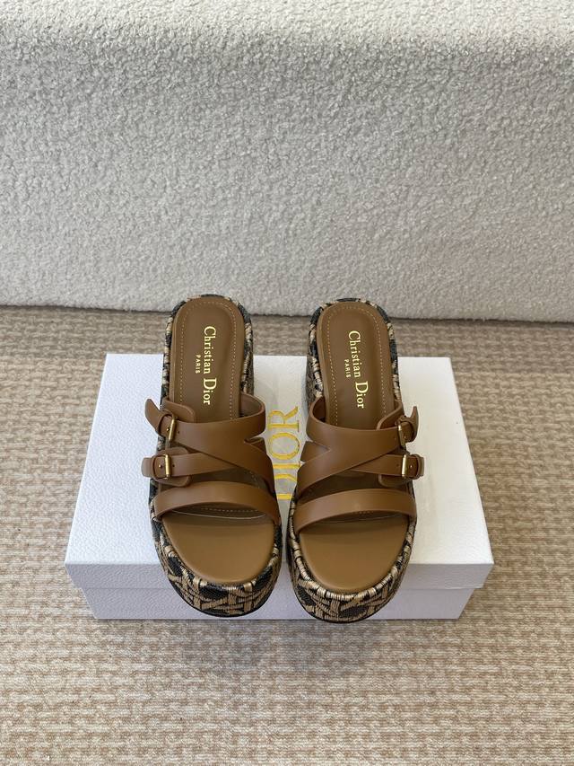 Dior Dior 2025 Fr Hjahr/Sommer-Neuheit Attitude Damen-Sandalen Mit Gekreuzten Ri