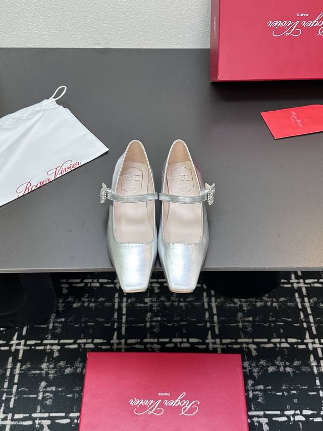Roger Vivie New Rv Diamond Buckle Mary Jane Pumps Unbelievably Comfortable To We