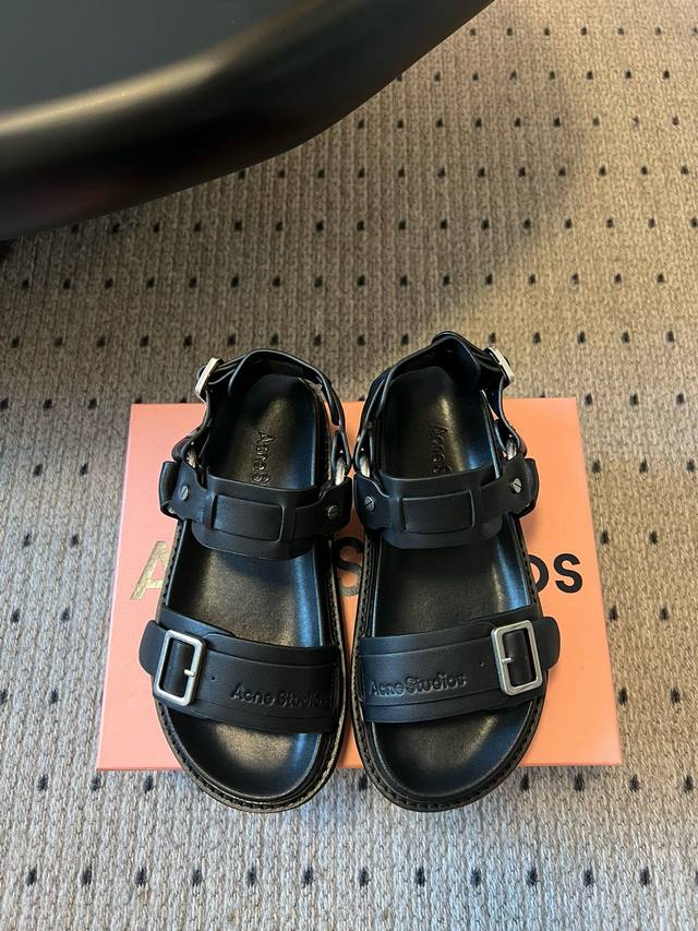 Acne Studios Thick-Soled Motorcycle Sandals Are A Must-Have! Sweet And Edgy Styl