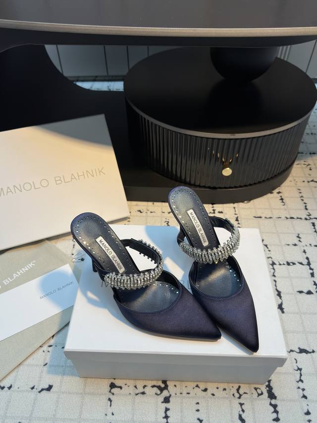 Manolo Blahnik 2025 Summer New Arrival Silk Swarovski Crystal High-Heel Sandals!